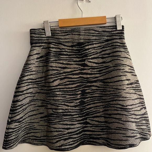 A.L.C. Zebra Metallic Mini Skirt (size Medium) - Picture 6 of 13